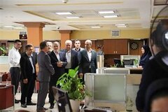 بازدید رئیس مرکز بازرسی وزارت اقتصاد از شعب بانک کشاورزی در تهران