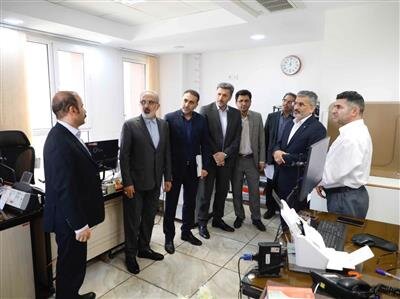 هم افزایی واحدهای صف و ستاد بانک مسکن در خدمت رسانی به مردم/ارایه خدمات به مشتریان با تمام قدرت و توان