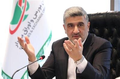 حمایت‌ها از سهام‌داران خُرد آغاز شده است/ دولت و بانک مرکزی به بازار سرمایه کمک می‌کنند