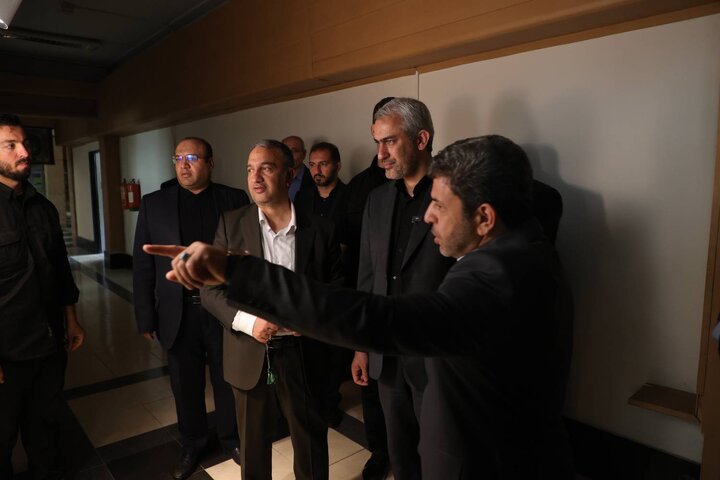 بازدید وزیر اقتصاد از بخش های گوناگون وزارت امور اقتصادی و دارایی ۱۴۰۴/۰۴/۲۱