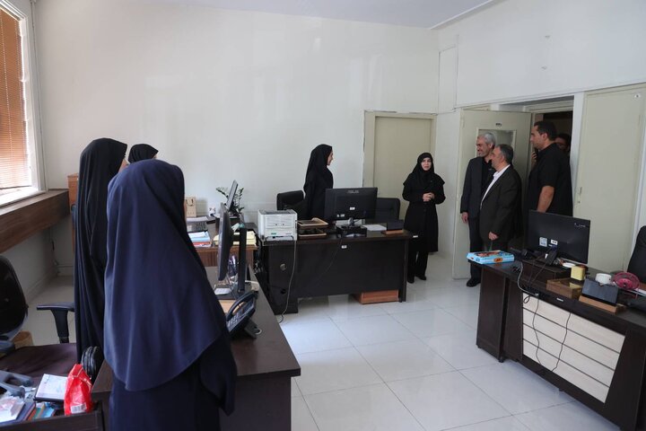 بازدید وزیر اقتصاد از بخش های گوناگون وزارت امور اقتصادی و دارایی ۱۴۰۴/۰۴/۲۱