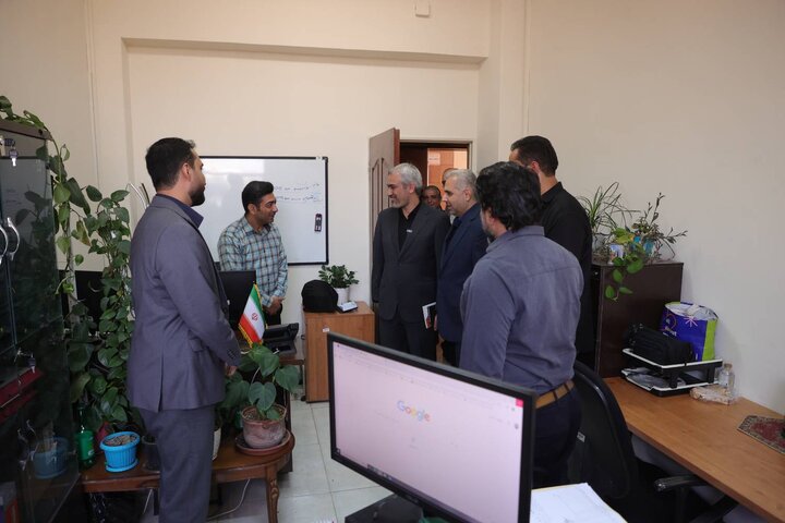 بازدید وزیر اقتصاد از بخش های گوناگون وزارت امور اقتصادی و دارایی ۱۴۰۴/۰۴/۲۱
