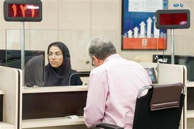 ممنوعیت واگذاری ابزارهای پرداخت بانکی به دیگران / مشتریان حساب بانکی خود را در اختیار افراد دیگر قرار ندهند