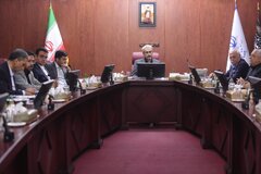 دیدار وزیر اقتصاد با اعضای هیات رئیسه اتاق اصناف ایران