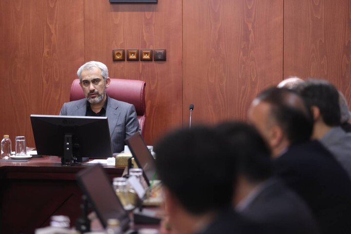 دیدار وزیر اقتصاد با اعضای هیات رئیسه اتاق اصناف ایران