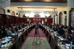 نشست تخصصی بررسی دستورالعمل تدوین برنامه عملیاتی و نحوه استقرار نظام حکمرانی داده‌مبنا