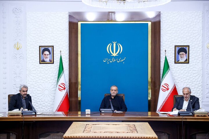 جلسه شورای عالی اجرای سیاستهای کلی اصل 44 قانون اساسی