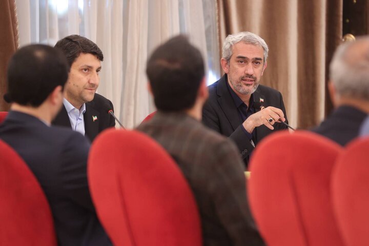 نشست تخصصی فعالان اقتصاد دیجیتال