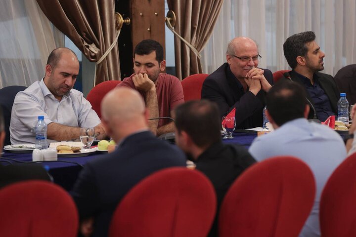 نشست تخصصی فعالان اقتصاد دیجیتال