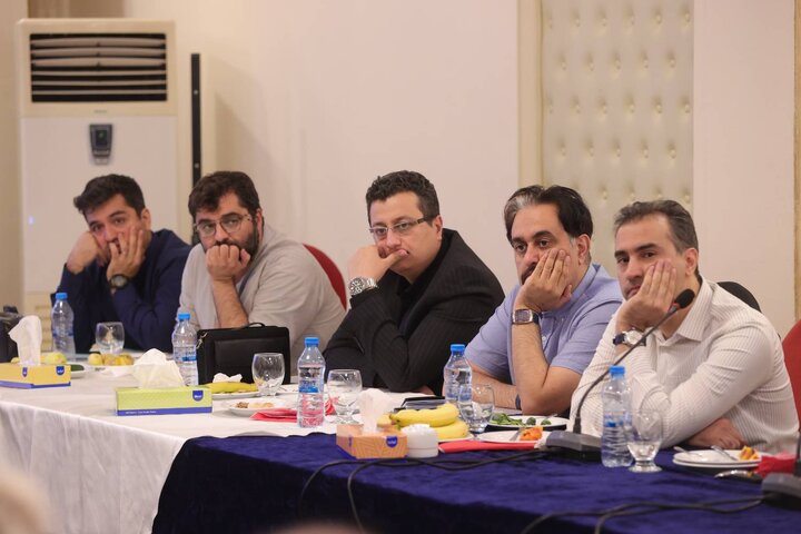 نشست تخصصی فعالان اقتصاد دیجیتال