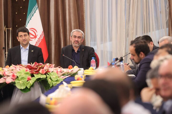 نشست تخصصی فعالان اقتصاد دیجیتال