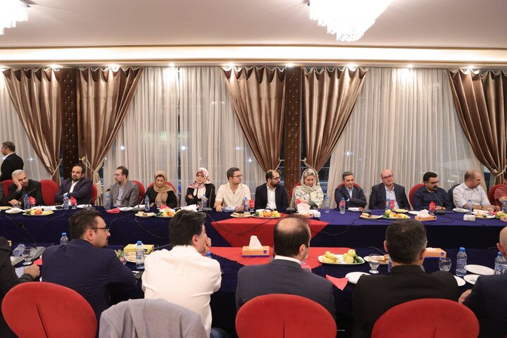 نشست تخصصی فعالان اقتصاد دیجیتال