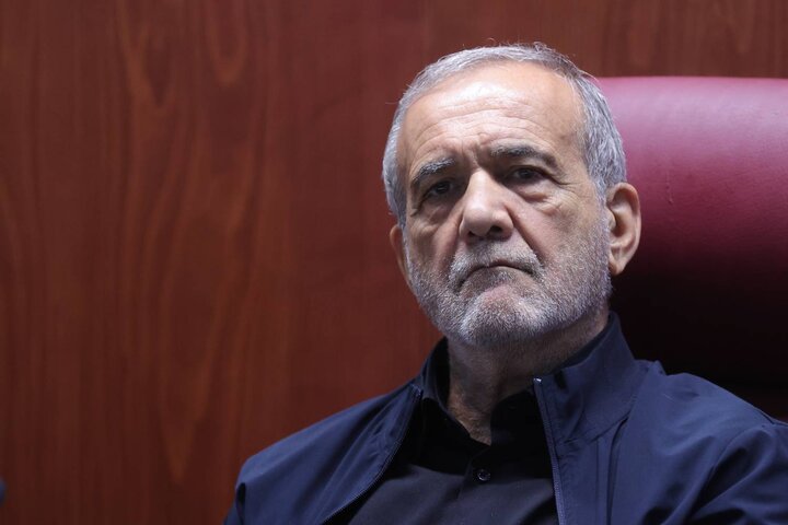 حضور سرزده رئیس جمهور در وزارت امور اقتصادی و دارایی