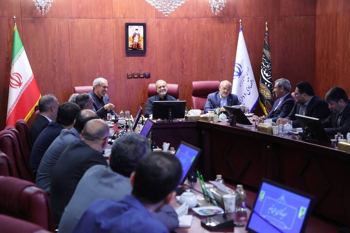 حضور سرزده رئیس جمهور در وزارت امور اقتصادی و دارایی