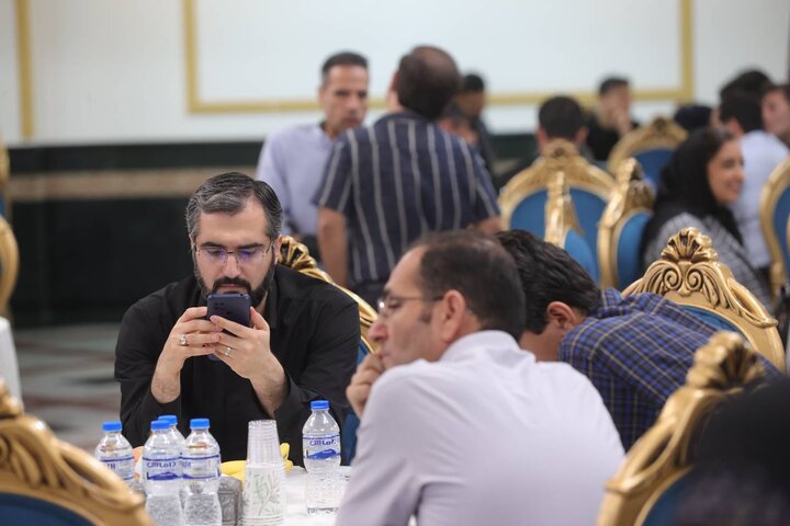 مراسم گرامیداشت روز خبرنگار با حضور وزیر اقتصاد