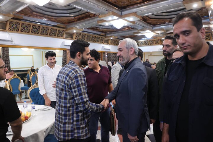 مراسم گرامیداشت روز خبرنگار با حضور وزیر اقتصاد