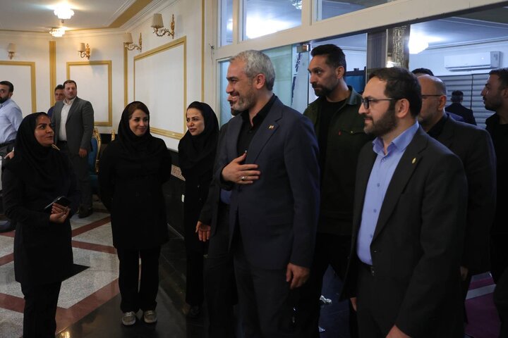 مراسم گرامیداشت روز خبرنگار با حضور وزیر اقتصاد