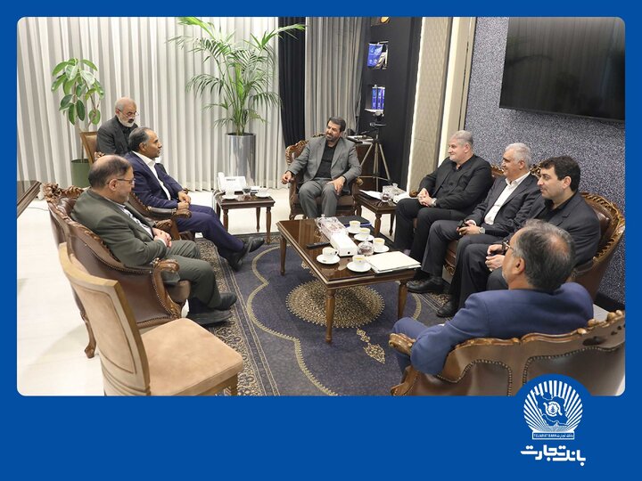 تاکید مدیرعامل بانک تجارت بر پشتیبانی از طرح‌های اقتصادی و صنعتی همدان