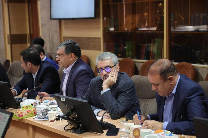 دیدار دکتر اکرمی با ناظرین مالی دستگاه های اجرایی اصلی و سیاست گذار