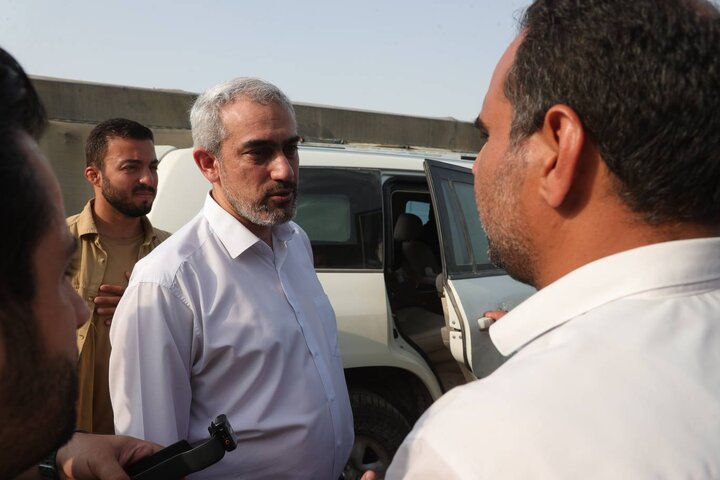 بازدید دکتر مدنی زاده از مجموعه کشت و صنعت مکران