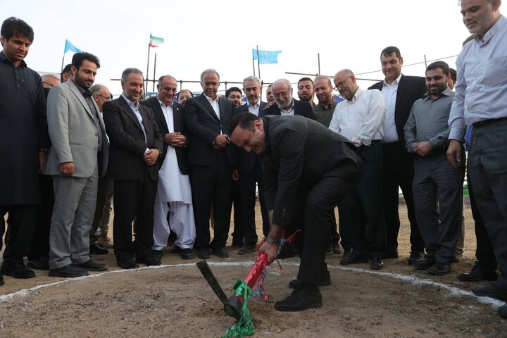 آیین کلنگ زنی بیمارستان‌۹۶‌ تختخوابی کیمیا صنعت مبنا