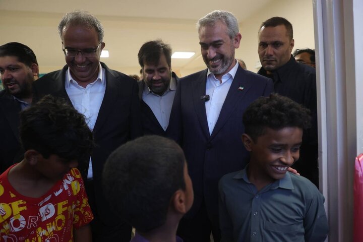 آیین افتتاح مجتمع آموزشی ۱۲ کلاسه "ایران ما" در شهرستان چابهار