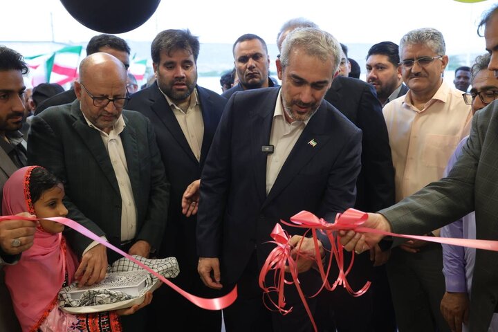آیین افتتاح مجتمع آموزشی ۱۲ کلاسه "ایران ما" در شهرستان چابهار