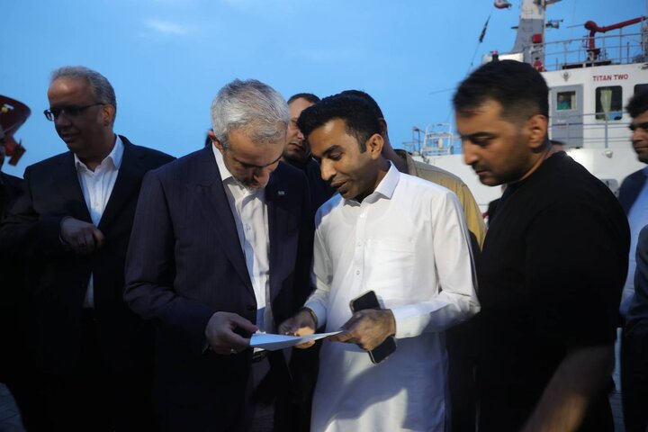 بازدید وزیر اقتصاد از بندر شهید بهشتی چابهار