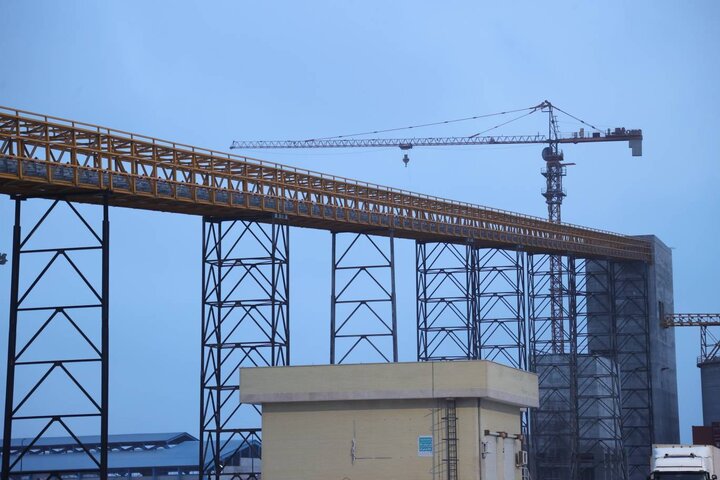 بازدید وزیر اقتصاد از بندر شهید بهشتی چابهار