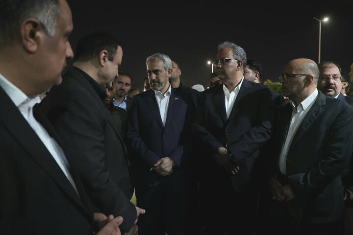 آیین رونمایی از سیستم یکپارچه صدور کارت بانکی گردشگران خارجی