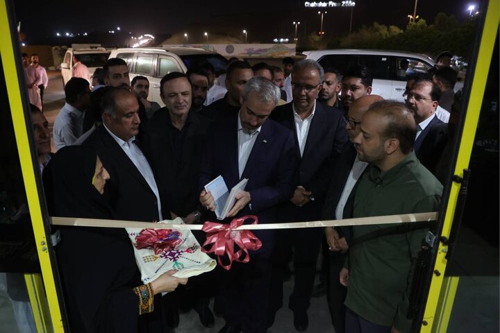 آیین رونمایی از سیستم یکپارچه صدور کارت بانکی گردشگران خارجی