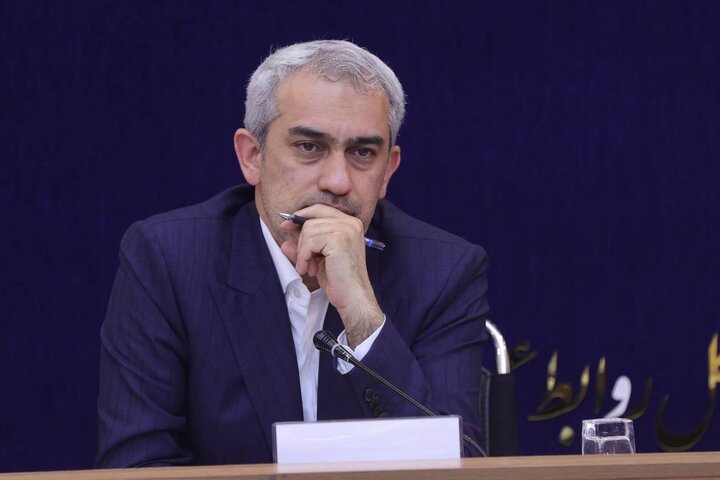 نشست مدیران و فعالان اقتصادی استان خوزستان با وزیر اقتصاد