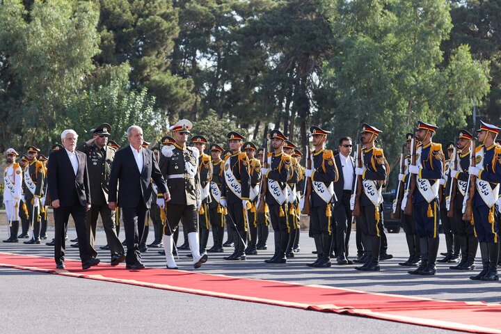 عزیمت وزیر اقتصاد به کشور چین