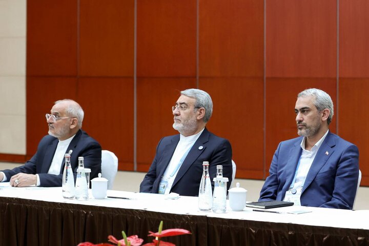 سفر دکتر مدنی‌زاده به کشور چین