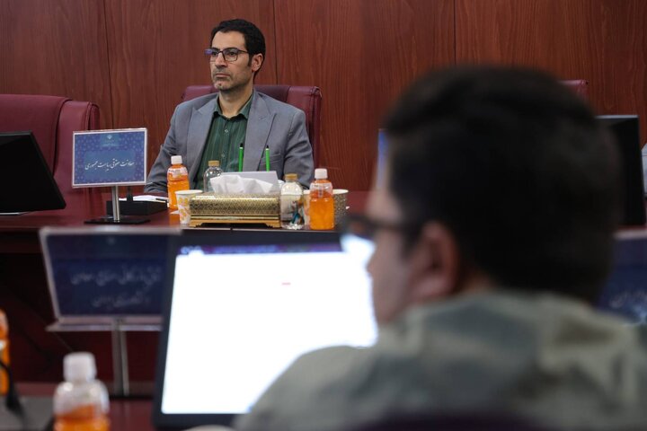 جلسه ۳۱۵ کمیته تخصصی هیأت مقررات زدایی و بهبود محیط کسب و کار صبح شنبه پانزدهم شهریور ماه در سالن توسعه وزارت امور اقتصادی و دارایی برگزار شد.