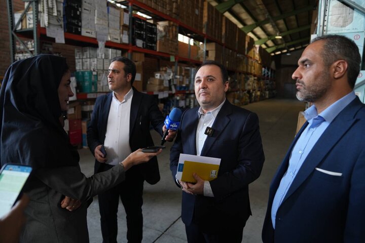 بازدید اصحاب رسانه از انبارهای سازمان جمع آوری و فروش اموال تملیکی