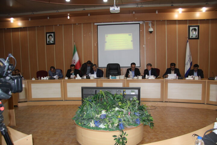 پیگیری مصوبات طرحهای بزرگ سرمایه گذاری در استان کهگیلویه و بویراحمد