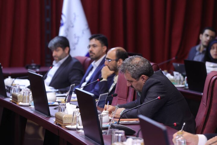 نودمین نشست هیأت مقررات‌زدایی و بهبود محیط کسب‌وکار