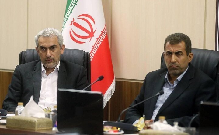 بررسی واگذاری سهام شرکت ملی نفت با حضور وزیر اقتصاد در مجمع تشخیص مصلحت نظام