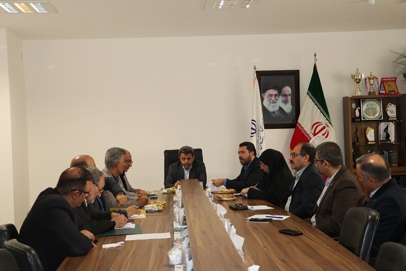 برگزاری چهارمین جلسه شورای هماهنگی مدیران دستگاههای تابعه استانی با حضور عباسپور رییس مرکز نوسازی اداری و توسعه  سرمایه انسانی وزارت متبوع برگزاری چهارمین جلسه شورای هماهنگی مدیران دستگاههای تابعه استانی با حضور عباسپور رییس مرکز نوسازی اداری و توسعه  سرمایه انسانی وزارت متبوع