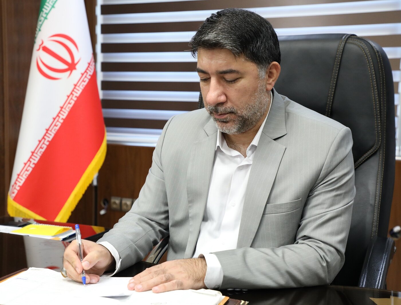 پیام تبریک روح اله صلبی مدیرکل امور اقتصادی و دارایی استان گلستان به مناسبت فرارسیدن هفته دفاع مقدس