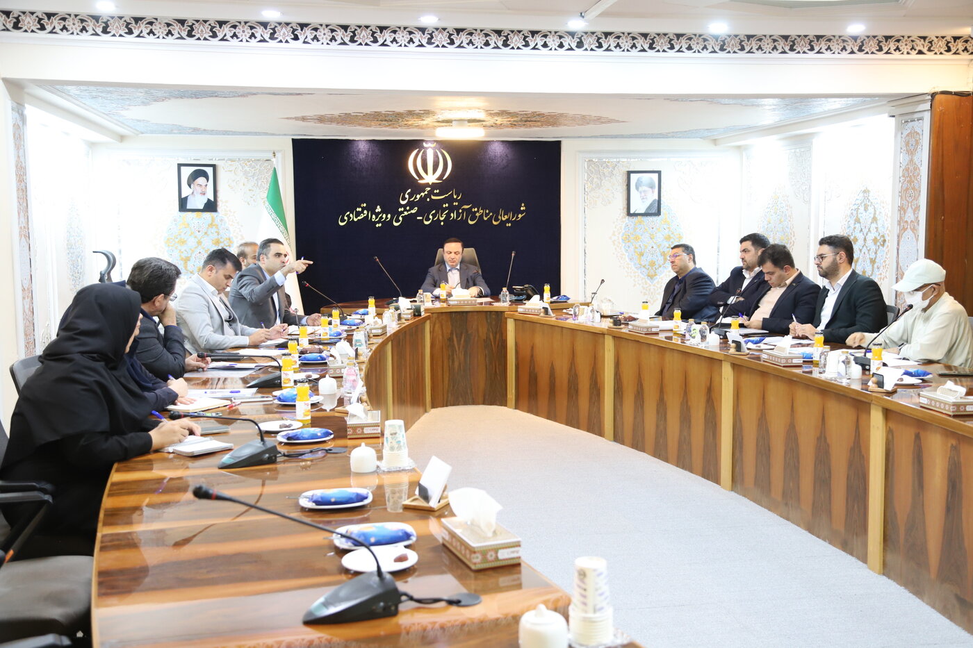 در نشست شورای مدیران عامل سازمانهای مناطق آزاد تجاری ـ صنعتی مطرح شد؛ در نشست شورای مدیران عامل سازمانهای مناطق آزاد تجاری ـ صنعتی مطرح شد؛