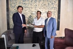 دیدار مدیرکل امور اقتصادی و دارایی استان البرز با ایثارگران دفاع مقدس