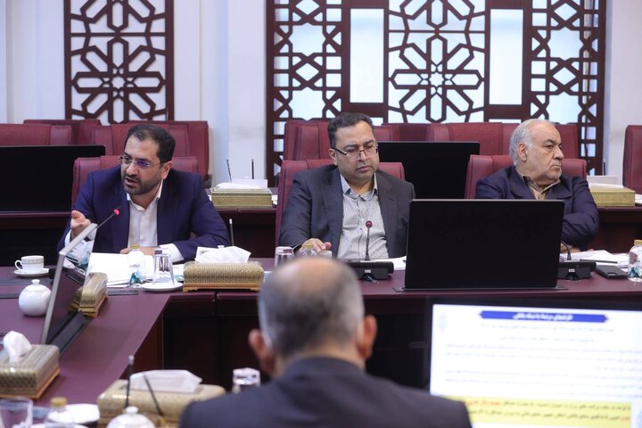 جلسه مشترک وزیر اقتصاد با وزیر راه و شهرسازی