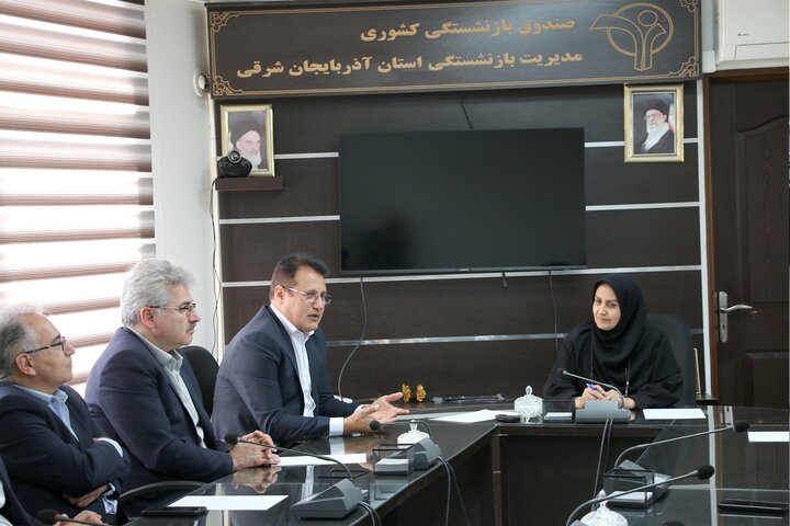 توسعه خدمات بیمه‌ای و درمانی بازنشستگان در دستور کار است