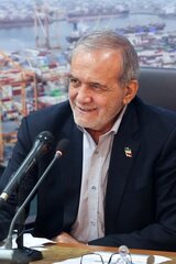 پزشکیان: ما میخواهیم با همه ملتها و همسایگانمان در صلح و آرامش زندگی کنیم