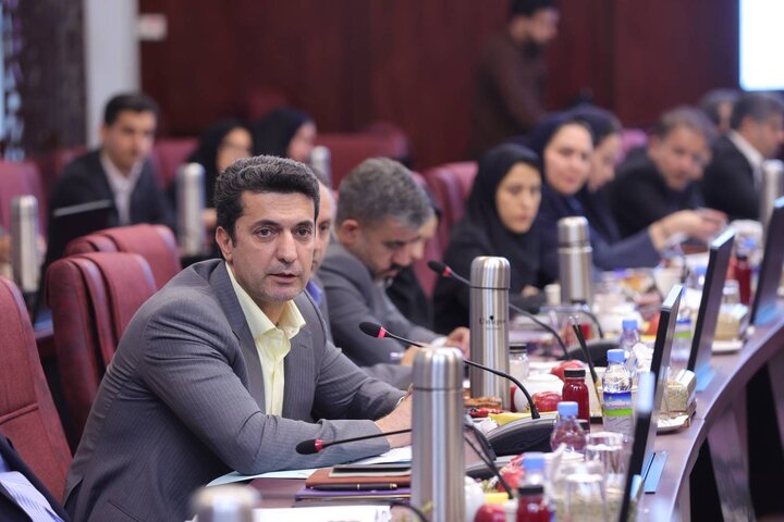 مجمع عمومی عادی سالانه بانک صنعت و‌ معدن