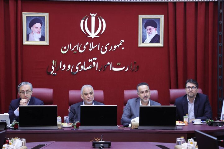 مرکز مدیریت بدهی‌های عمومی و روابط مالی دولت ۱۰ ساله شد