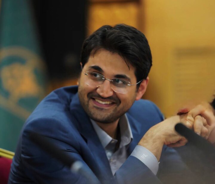 بررسی مسایل مالیاتی واحدهای تولیدی اصفهان و اتخاذ تدابیر و راهکارهای حل‌وفصل آن