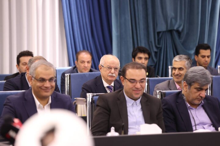 همایش هم اندیشی پیرامون توانمندسازی زنجیره ارزش پوشاک